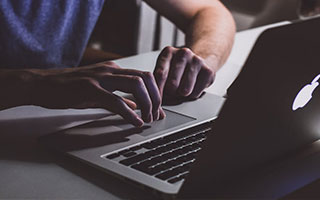 炸了！1.3亿镑砸中场！曼联6500万清冗员，重建大洗牌能否逆袭？